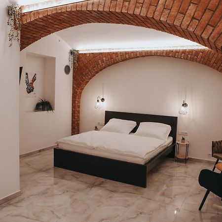 Zizkoff Apartments Prague Luaran gambar