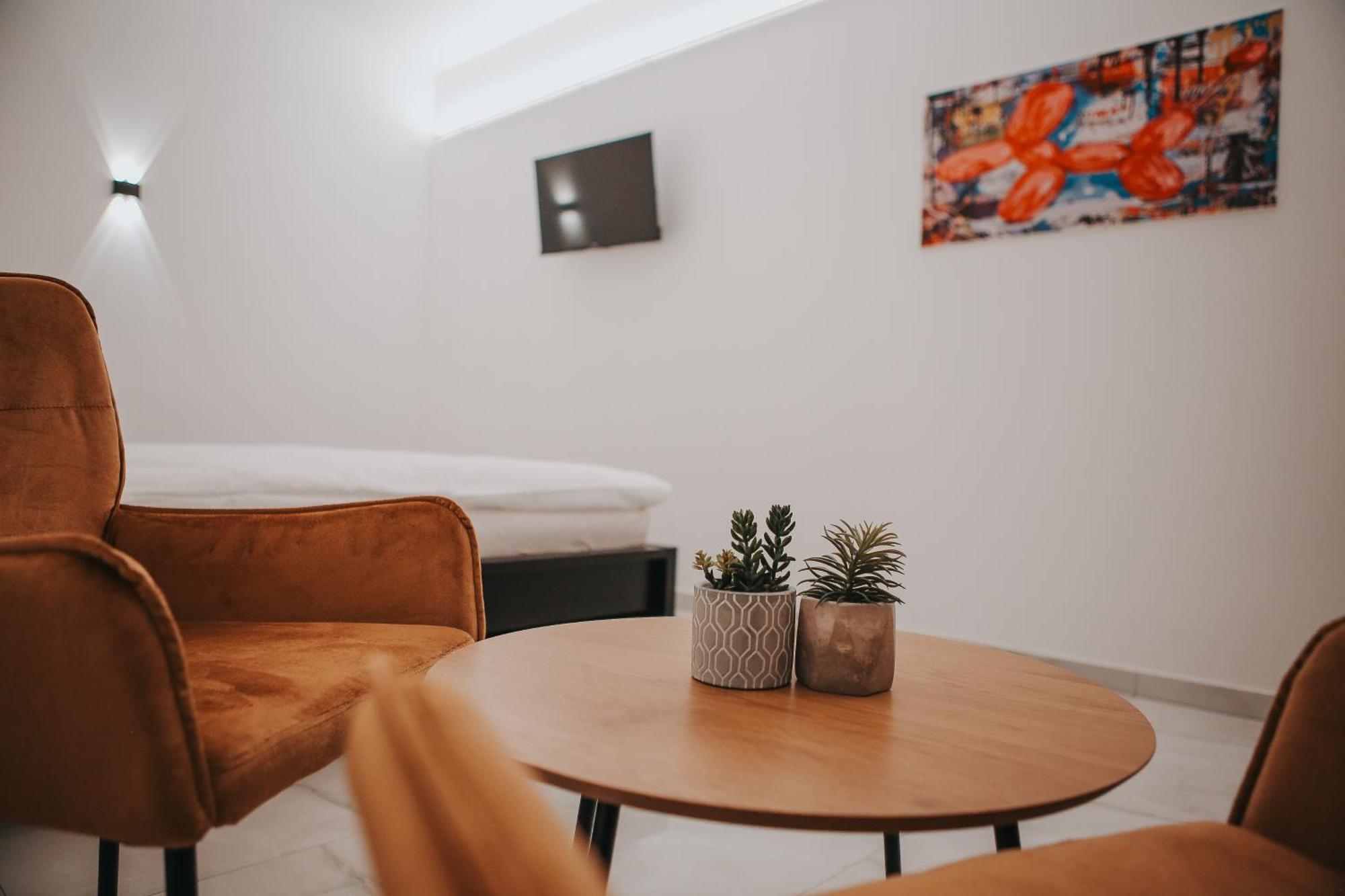Zizkoff Apartments Prague Luaran gambar